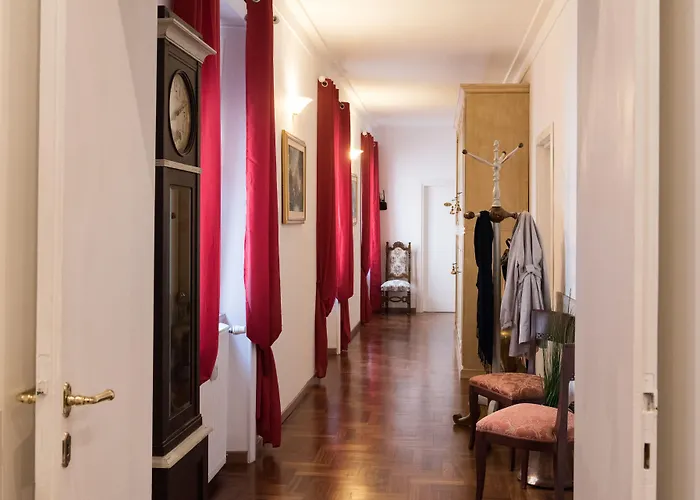 Oda ve Kahvaltı Domus Giulia Roma